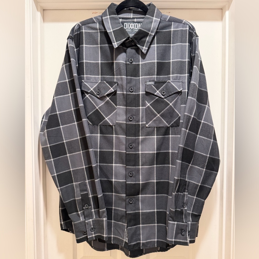DIXXON "The DARKHORSE" Black and Gray Checkered Flannel Shirt Men's XL